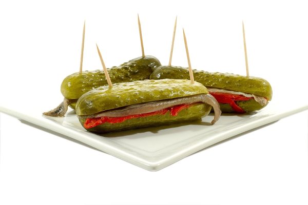 Pepino Relleno Anchoa y Pimiento de Piquillo